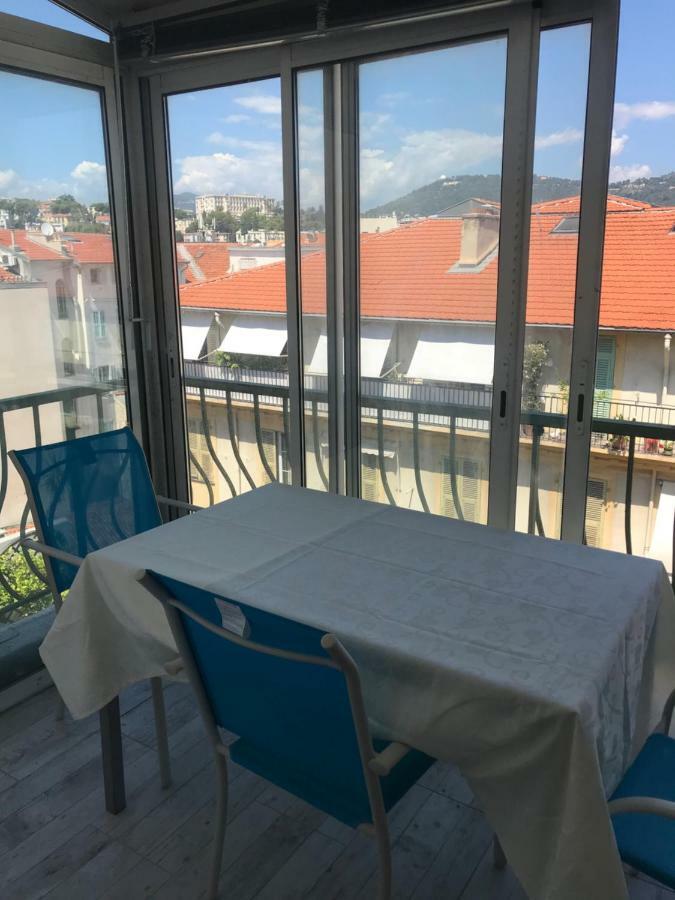 4 A 6 Personnes Sur La Coulee Verte Hotel Nice Exterior photo